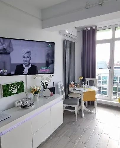 アパート Edu ナボダリ